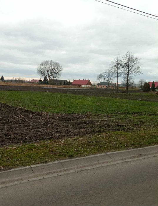 Działka budowlana 1013 m² – Kurów - PROJEKT W CENIE!!!