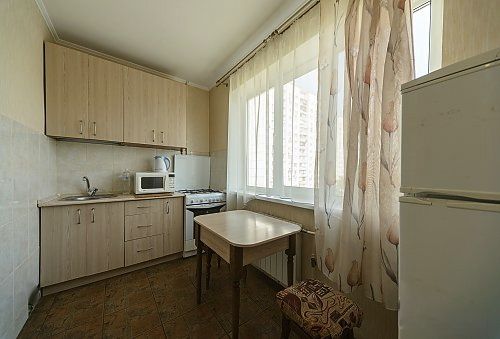вільно 5.03 пр-т Оболонський 11а, за 1 хв від метро Мінська