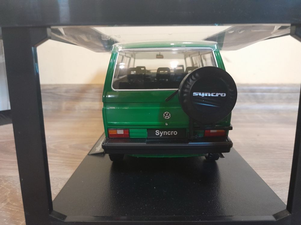 1:18 KK SCALE Volkswagen VV T3 Minibus Syncro