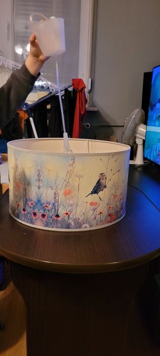 Lampa sufitowa z ptaszkami