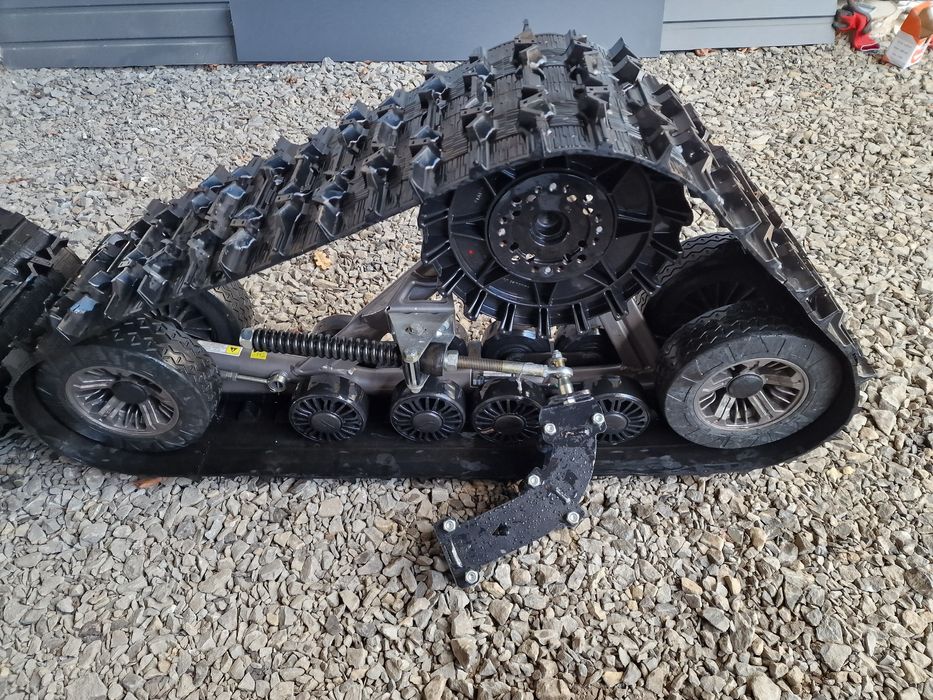 Gąsienice do quada  UTV   ATV Can Am Apache Camso T4S