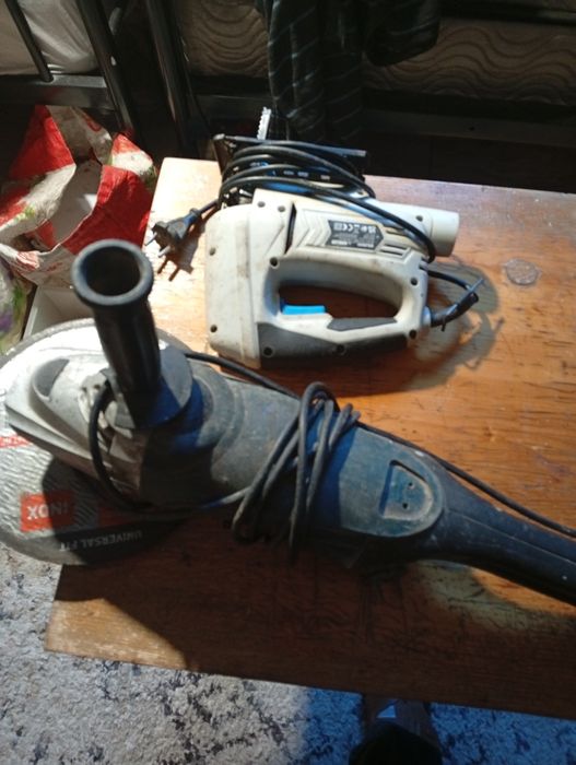 Okazja Sprzedam elktronarzędzia orazwkrętarki szlifierki akumulatorowe