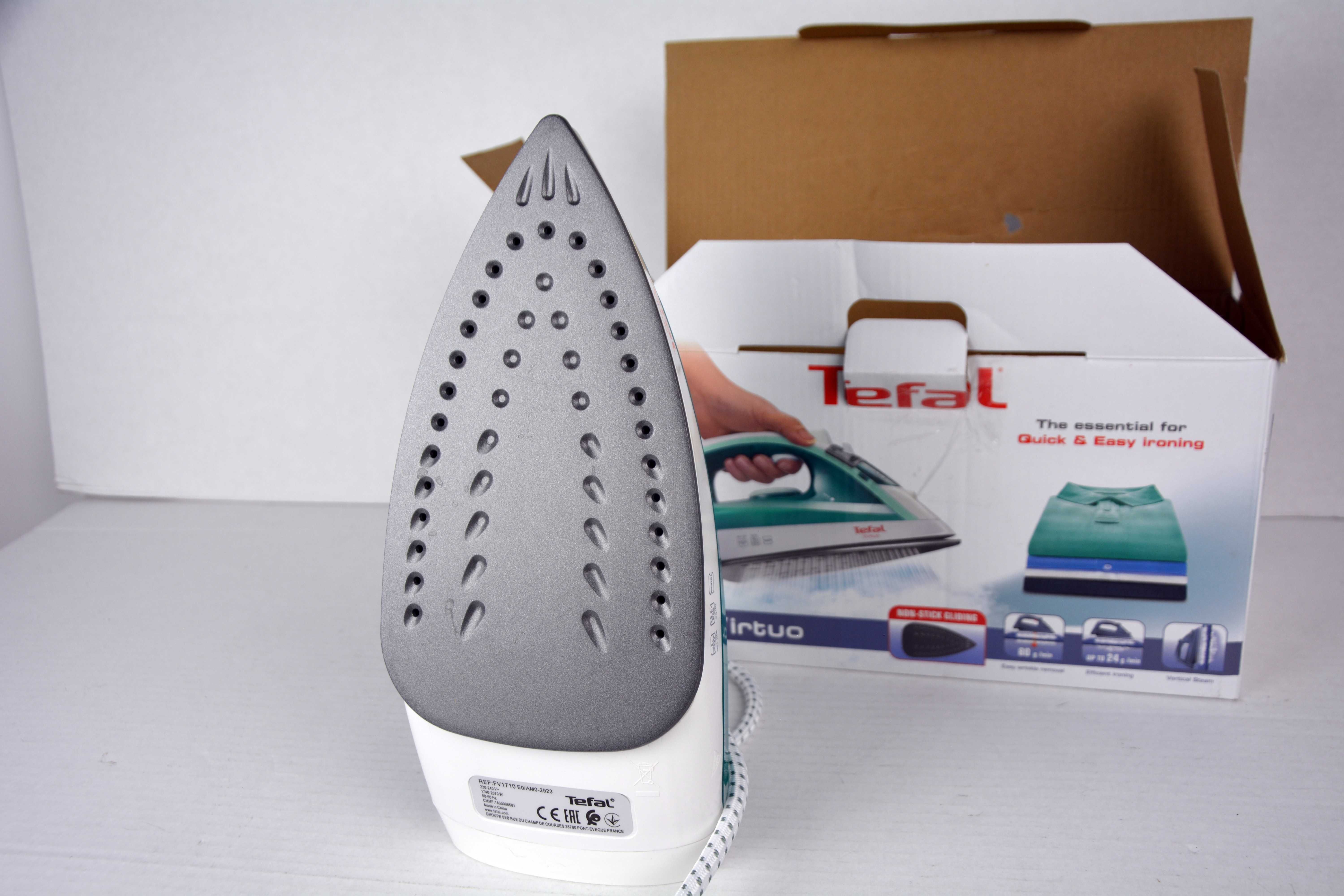 Żelazko Tefal Virtuo FV1710. 1800 W