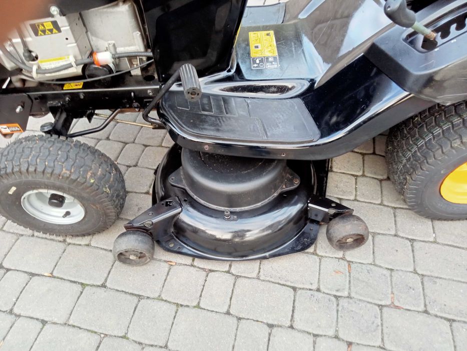 Traktorek kosiarka Mcculoch 22hp V2 Briggs z pługiem