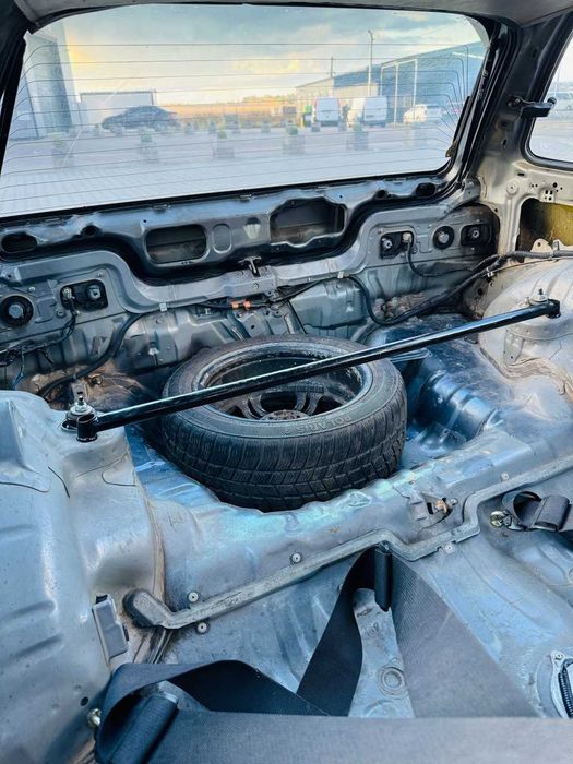 Продам машину підготовлену до змагань та трек днів