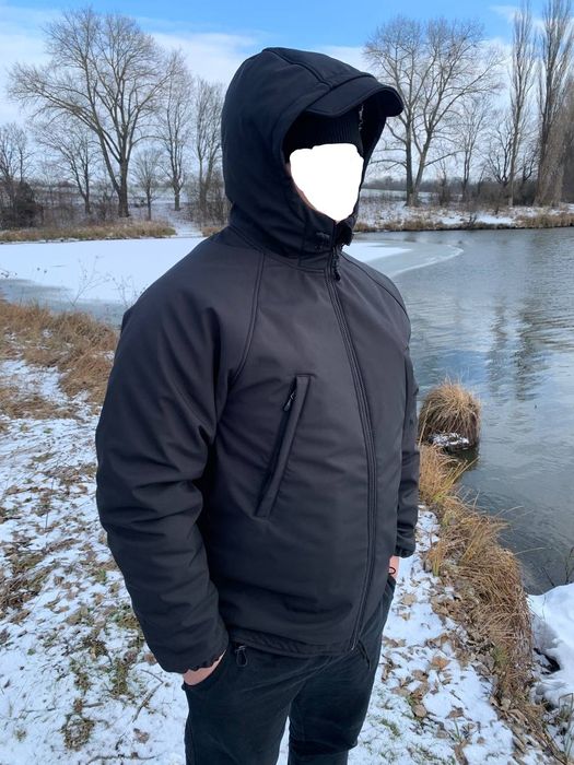 Зимова чоловіча куртка softshell M, L  на omni-heat , зимова куртка ,