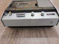 magnetofon reporterski Philips z 1971r. na części