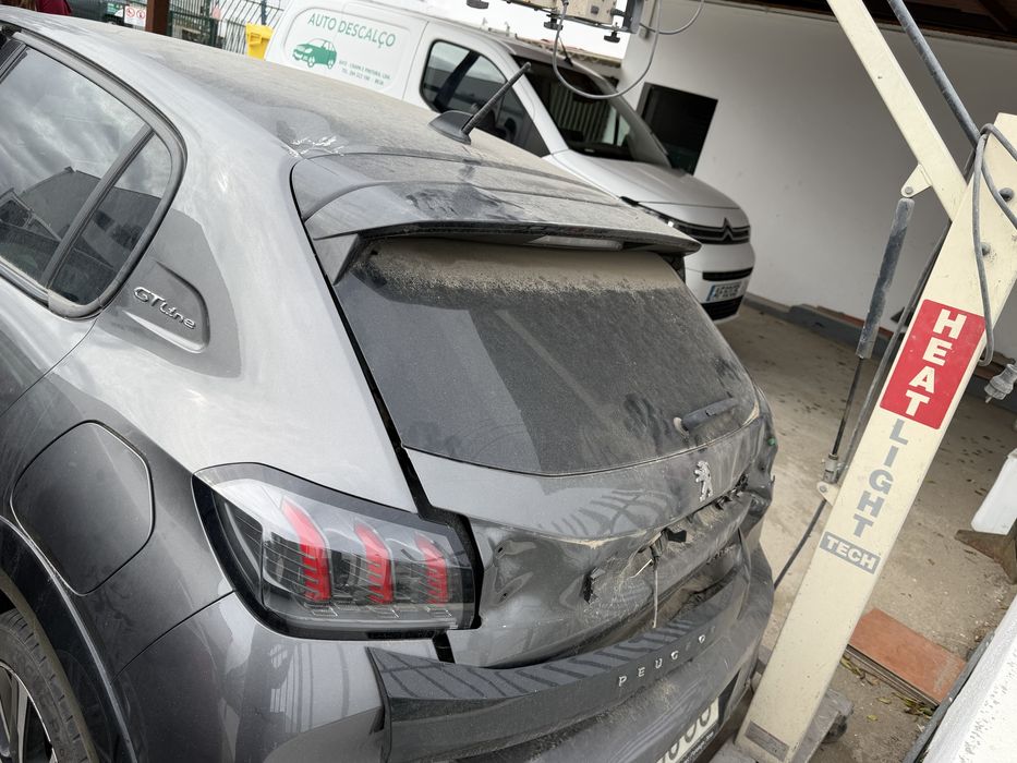 Peugeot 208 GT LINE