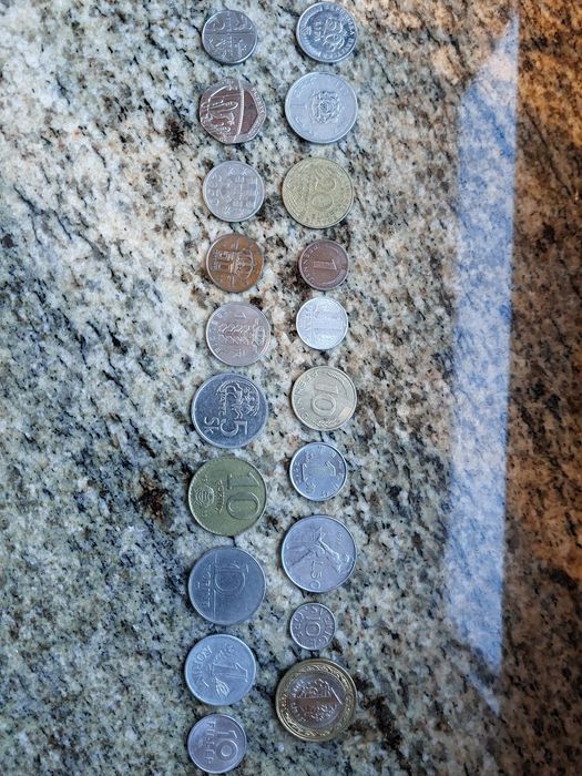 Mix monet z 14 krajów razem 20 sztuk