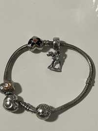 Pulseira pandora com 4 contas