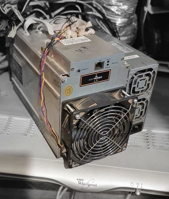 BITMAIN AntMiner L3+