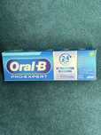 Pasta do zębów Oral B pro Expert