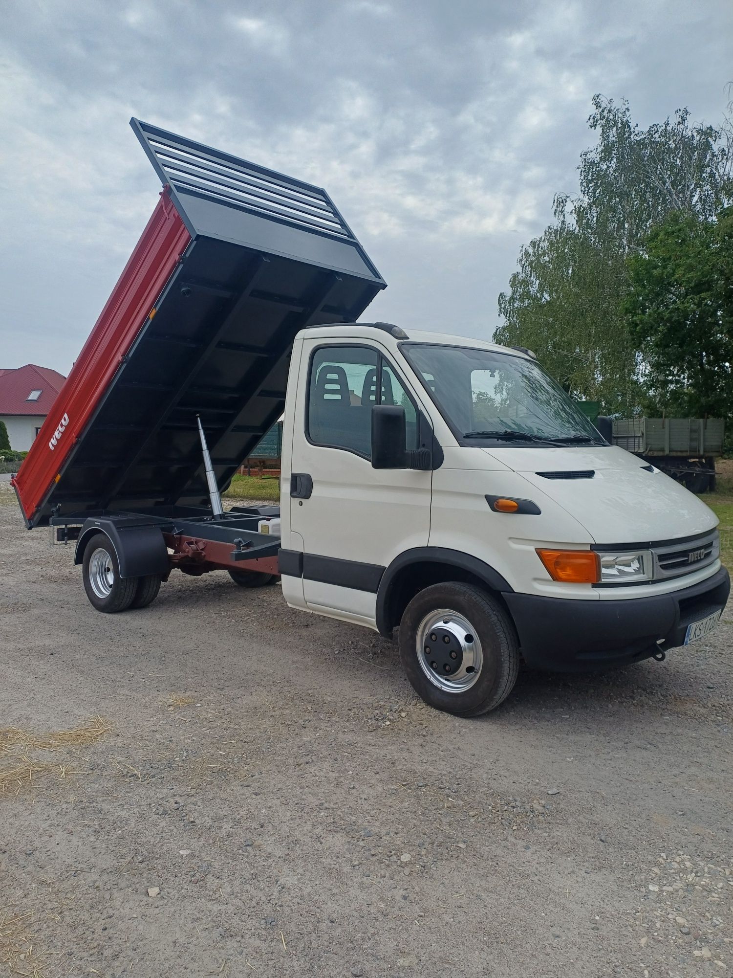 Iveco daily 35c11 Nowa wywrotka na 3 strony 2.8 na linke resor 35c15