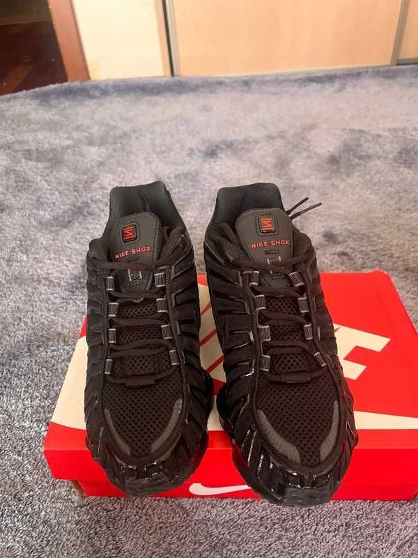 "Buty sportowe " Nike_Shox_TL_Black_rozmiar.38