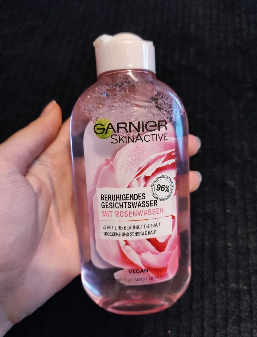 GARNIER SkinActive Różany tonik do twarzy 200ml