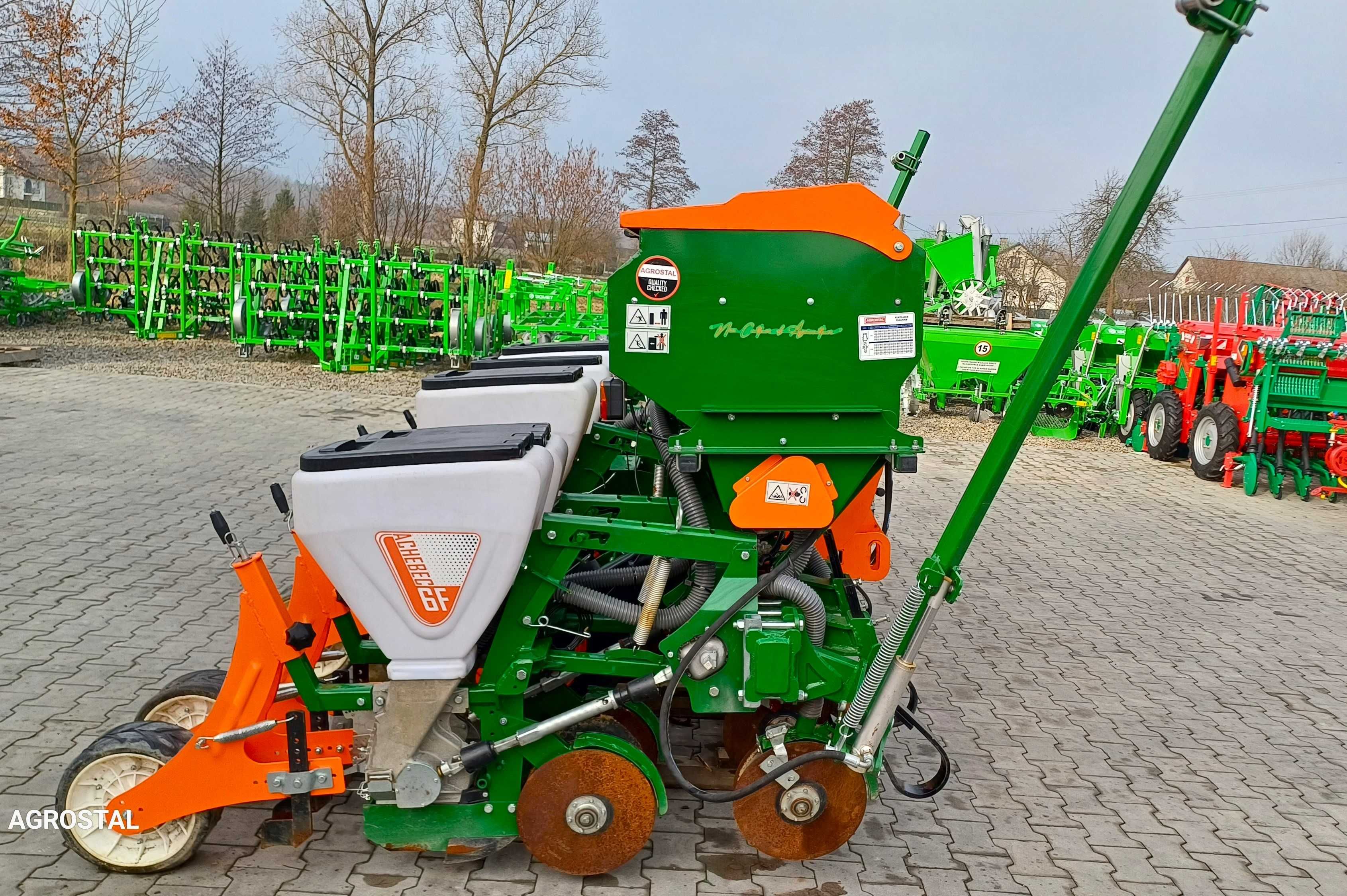 Siewnik punktowy 6 rzędowy wersja pokazowa PROMOCJA APACZ AGROSTAL