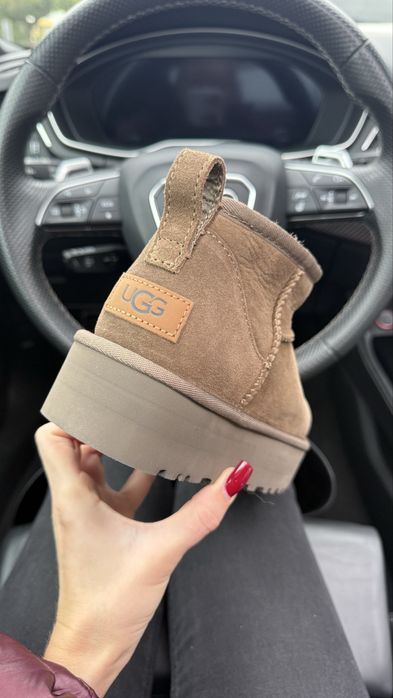 Нові Ugg із натуральної замші 38 розмір