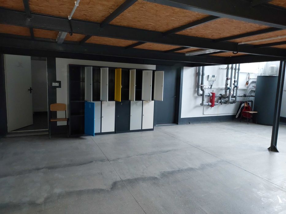 Szafy socjalne ubraniowe – 6-drzw, kolorowe, zadbane, metalowe