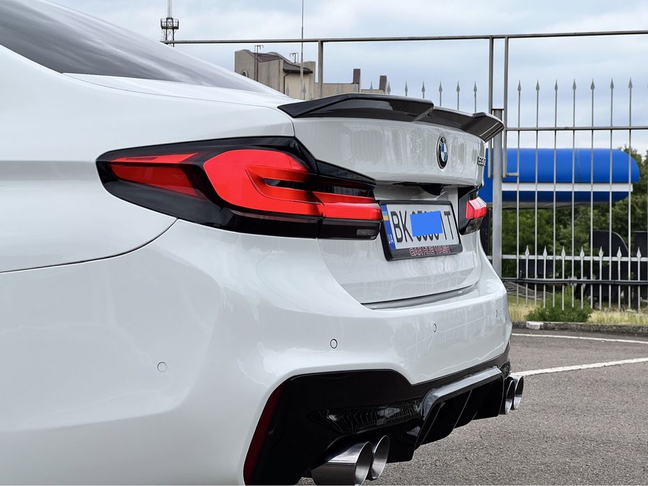 Спойлер BMW G30 M5 F90 CS стиль