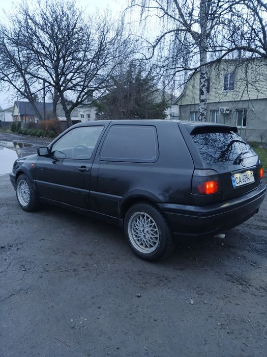 Продаж авто Volkswagen Golf lll