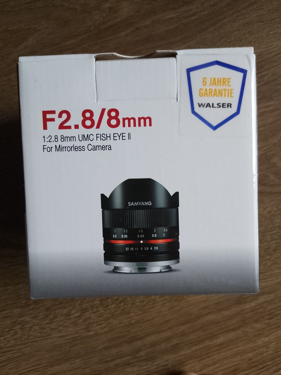 "Samyang 8 mm/F 2,8 UMC FISH EYE II-8 mm obiektyw
102
"