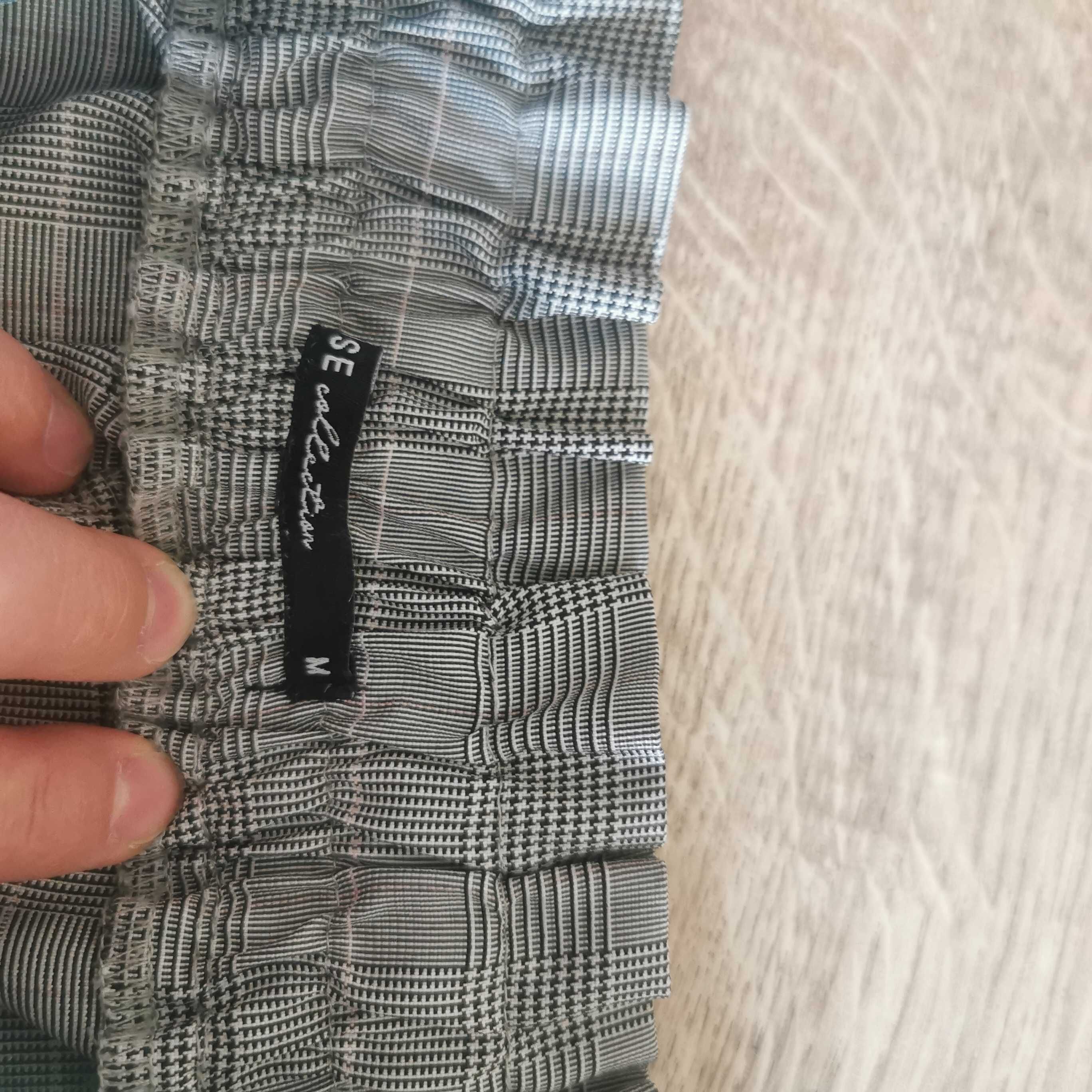 Krótkie spodenki rozmiar M siwe w kratkę