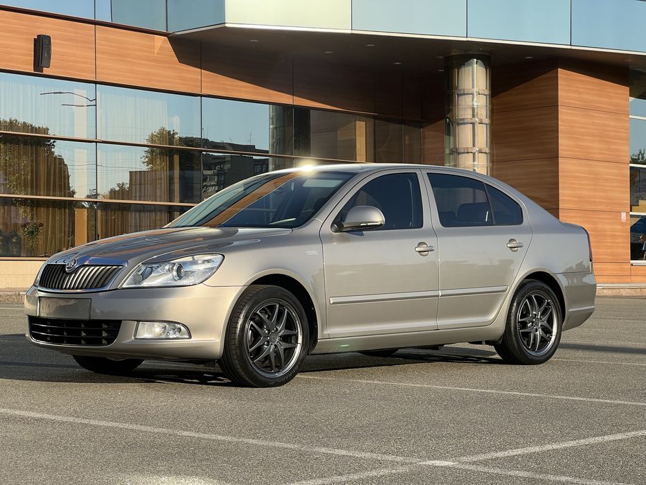 Шкода Октавія А5 2011 АТ