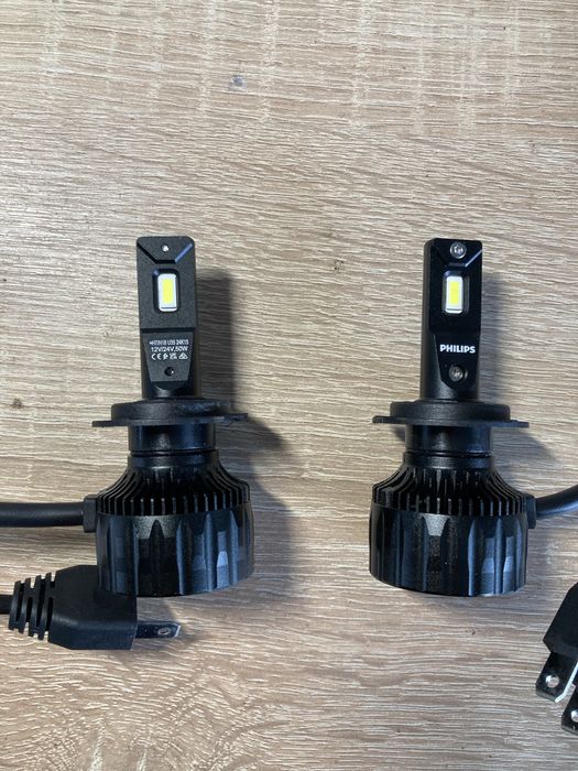 Автомобільні світлодіодні лампи H7 PHILIPS H7 LED 50W 12-24V