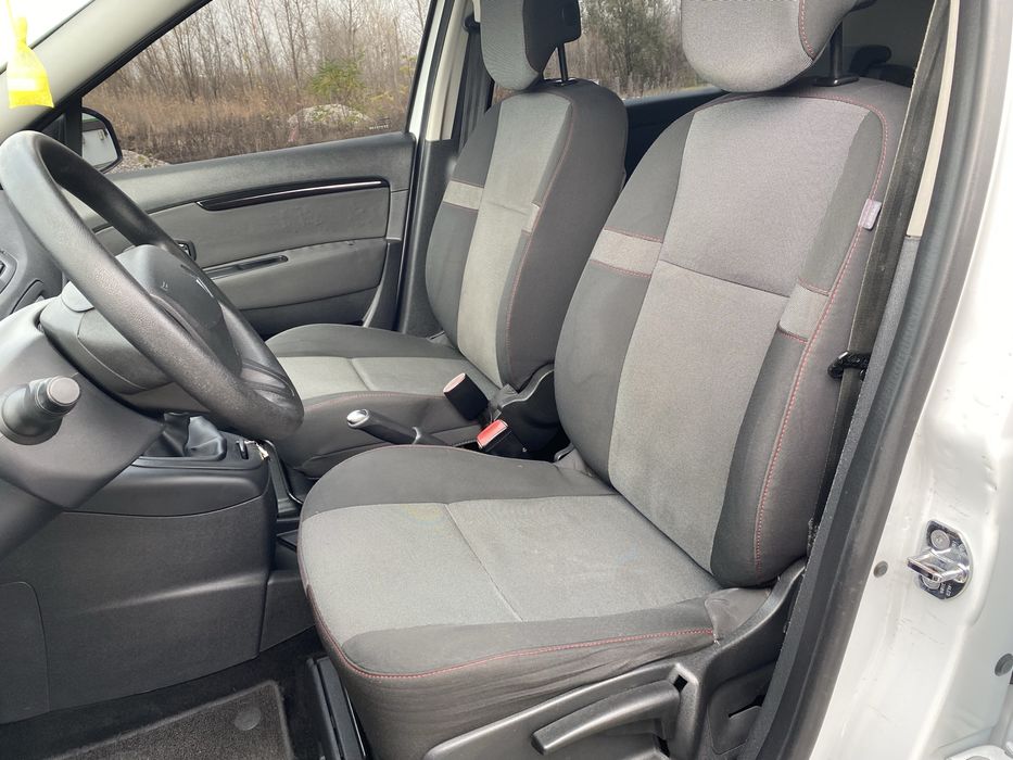 Renault Scenic 2 Rest