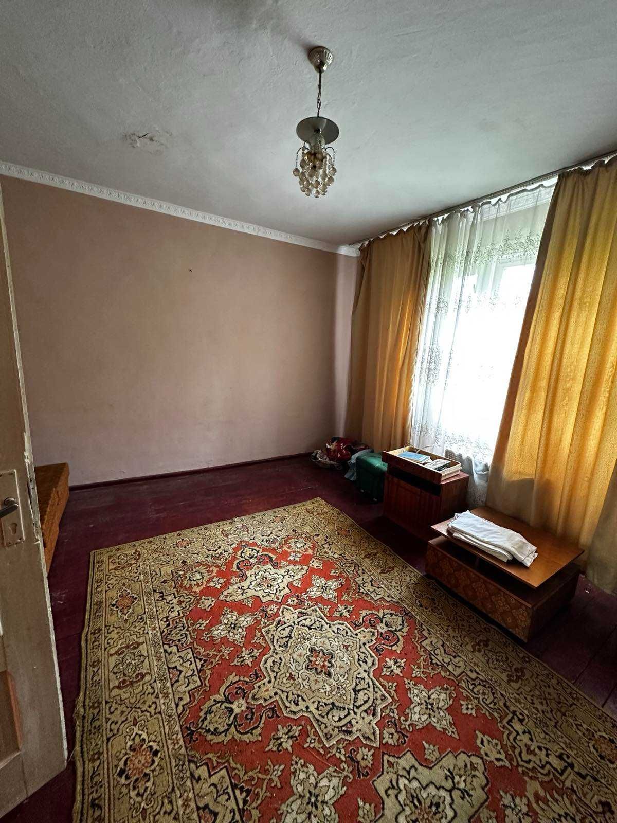 Продається будинок в с. Лази