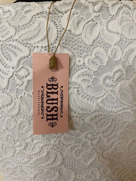 Koronkowa suknia ślubna w stylu bobo / Blush / 36-38