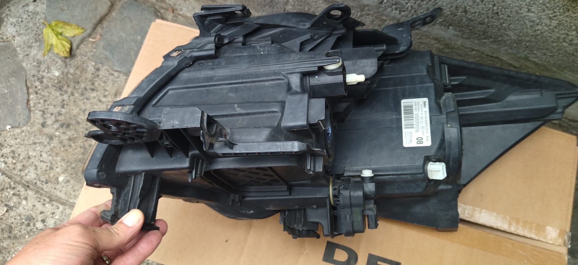 Farol da frente direito com motor para Toyota Auris 2007