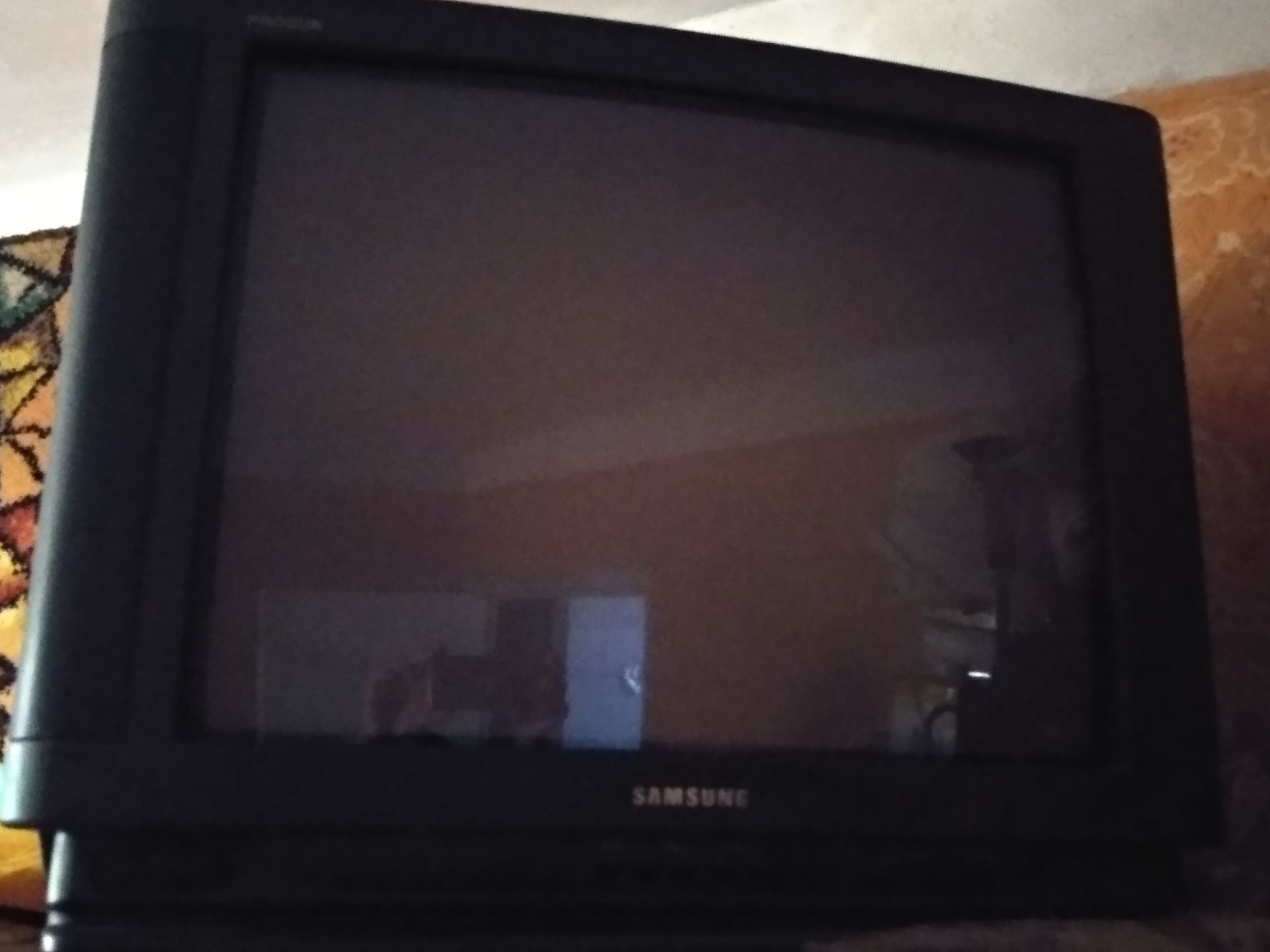 Телевизор Samsung CK-2139VR