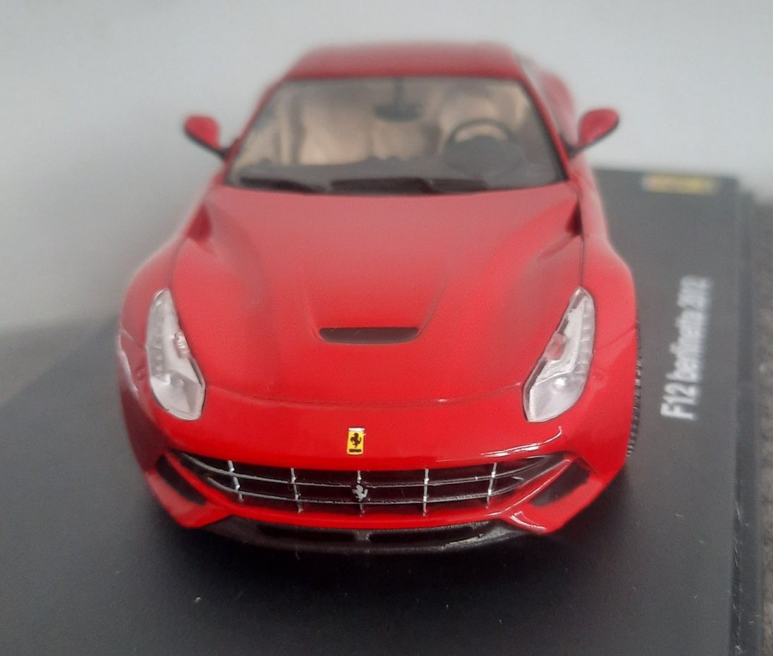 Ferrari f12 berlinetta altaya 1:43