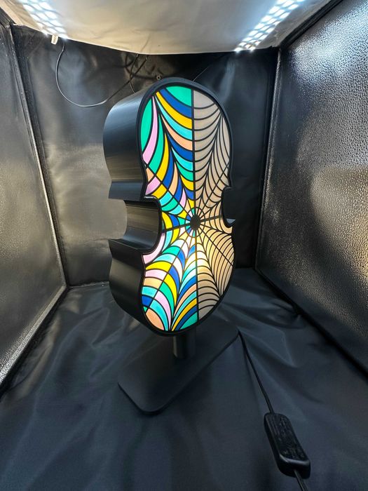 Lampka 3D – Skrzypce Wednesday | Lightbox LED handmade