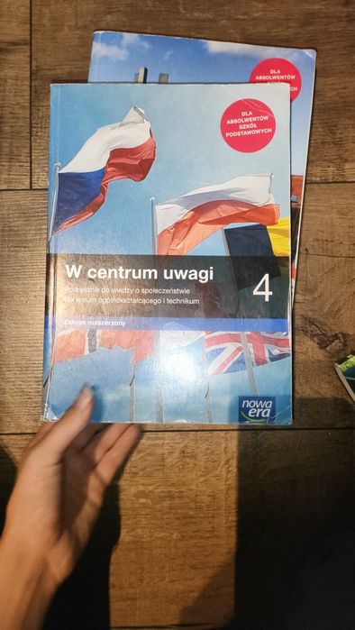 W centrum uwagi 4