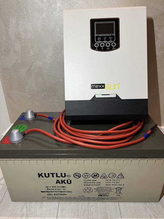 Продам інвертор 1 квт + акб 12V 200 Ah