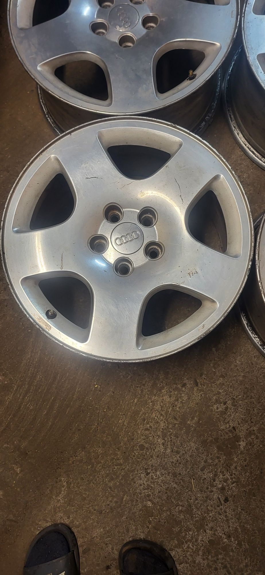 Felga Felgi 5X 112  17 "Audi A 8 D 2 Passat B5 Passat B6 cena za 4 szt