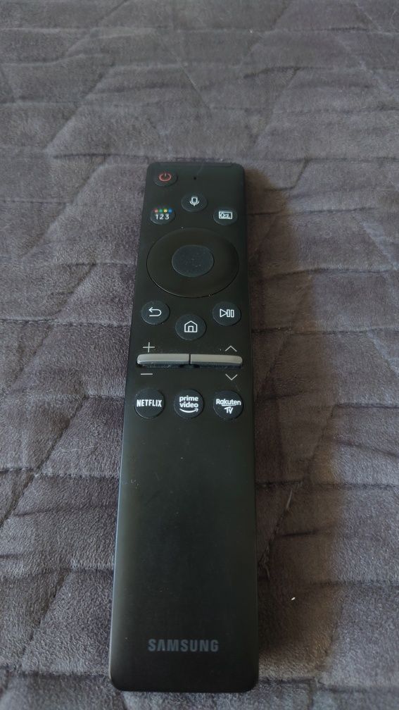 TV Samsung UE32M5602 Smart z DVB-T2 i SAT do powieszenia, pilot