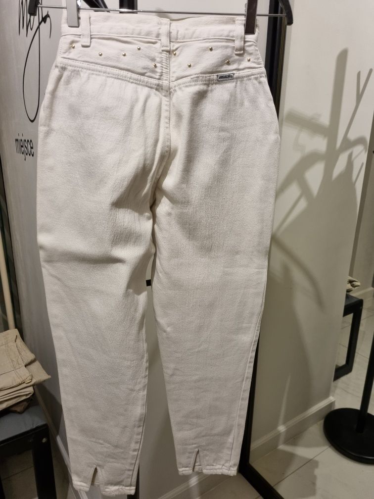 Spodnie jeans białe, Jordache typu MOM  38