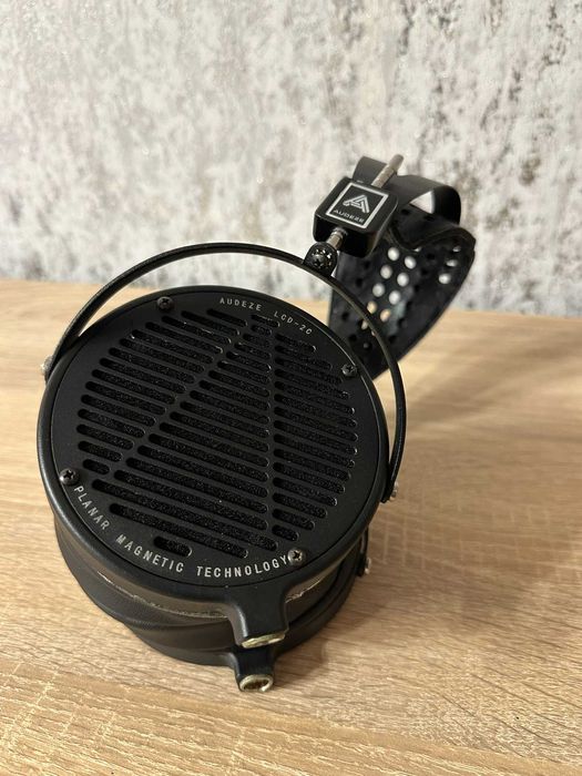 Навушники Audeze LCD-2 Classic