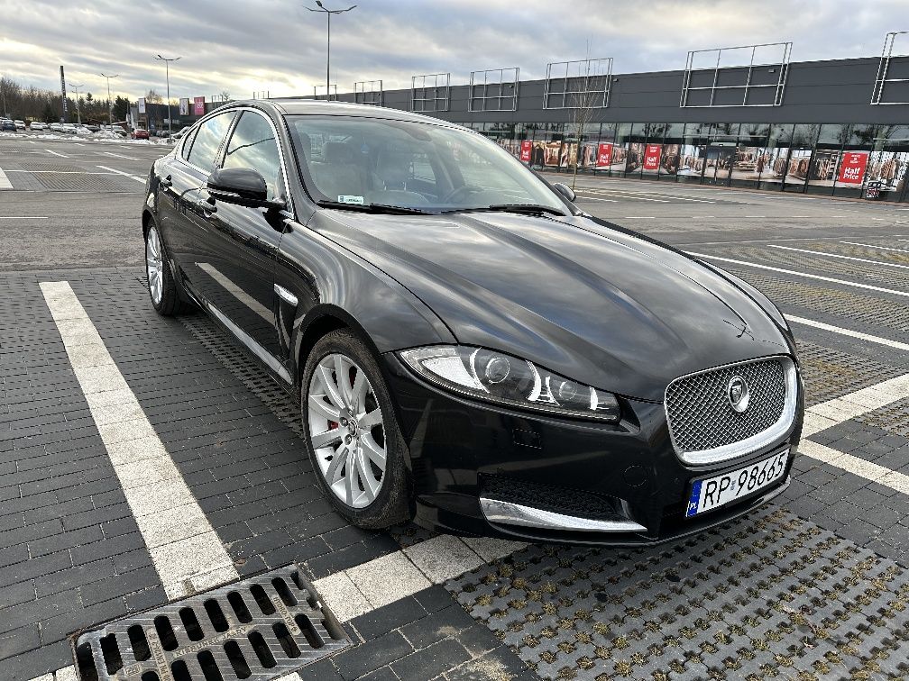Jaguar xf 3.0sc 340km 4x4