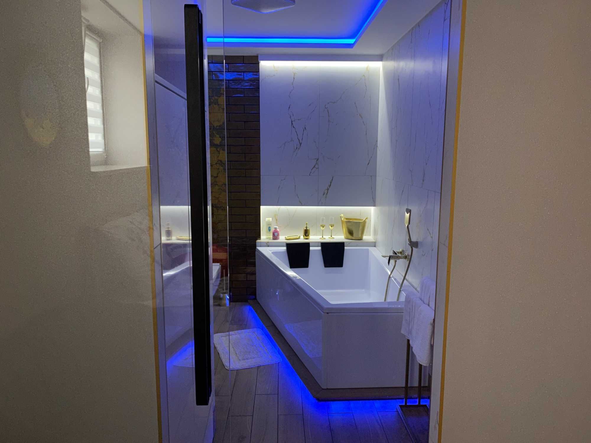 Apartament "Love" Centrum z dużą wanną dla Dwojga Gniezno