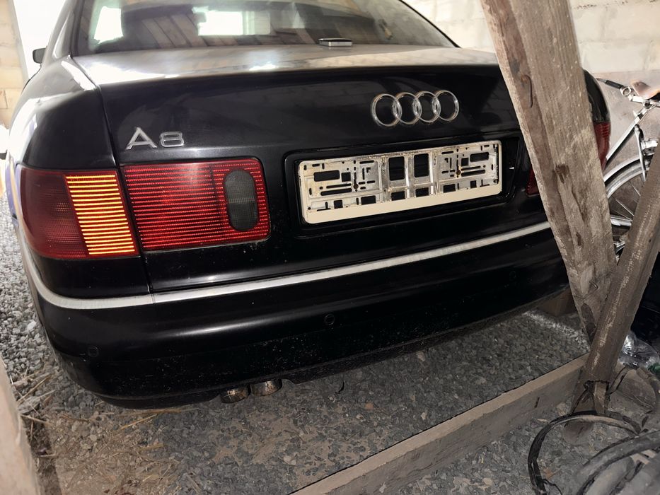 Розбір Audi a8d2 3.3tdi 2001 року