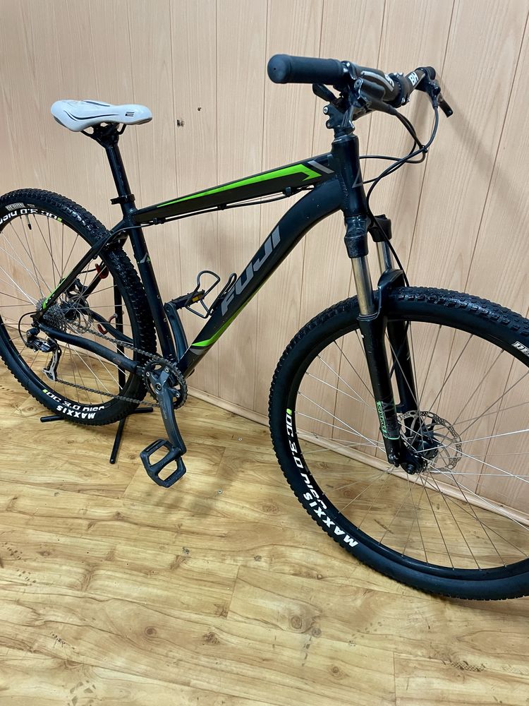 Bicicleta FUJI roda 29