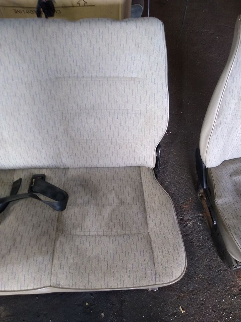 Kanapa podłokietnik 2 II rząd VW T4 oryginał