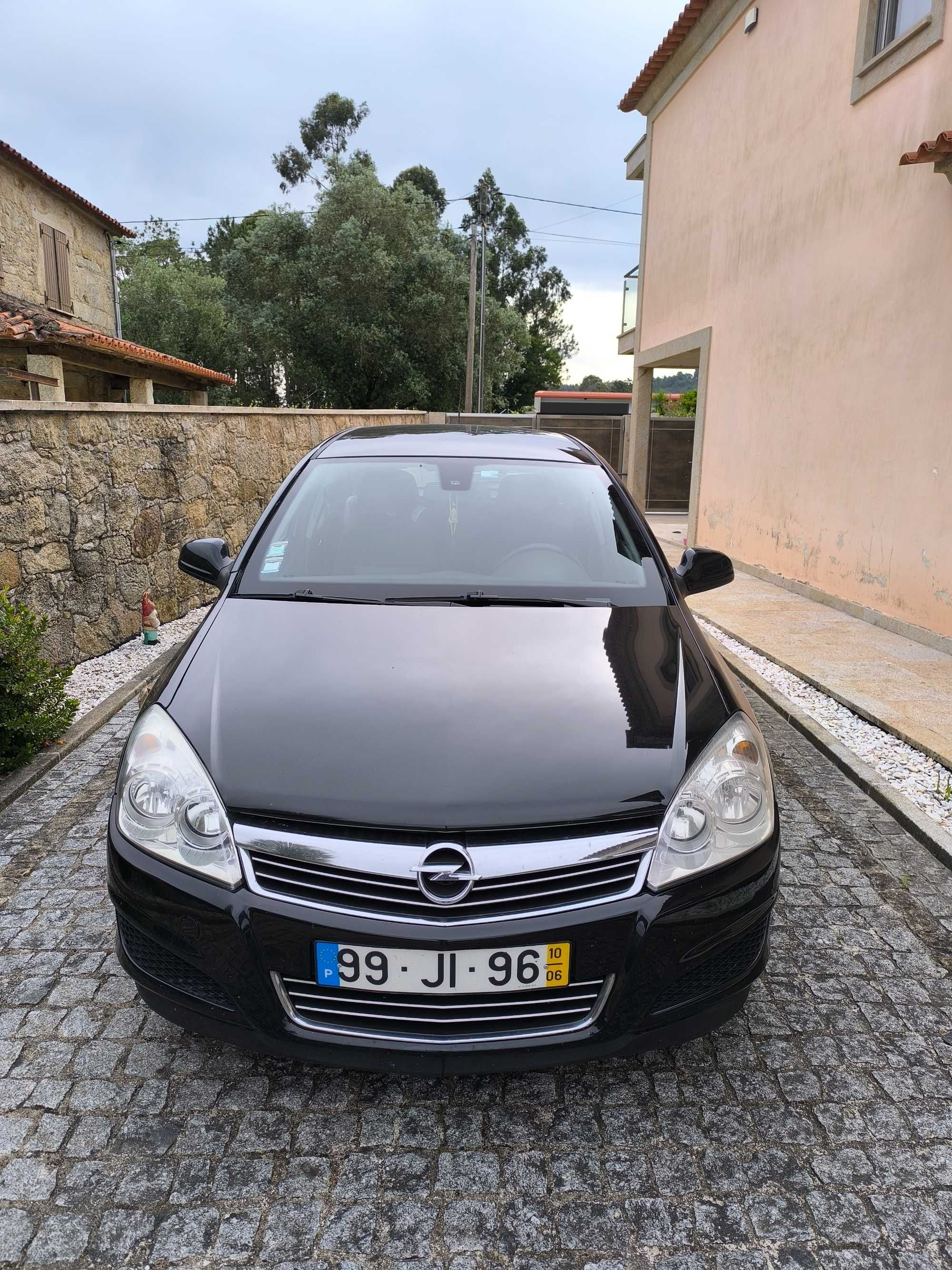 Vendo Opel astra h viatura muito económica