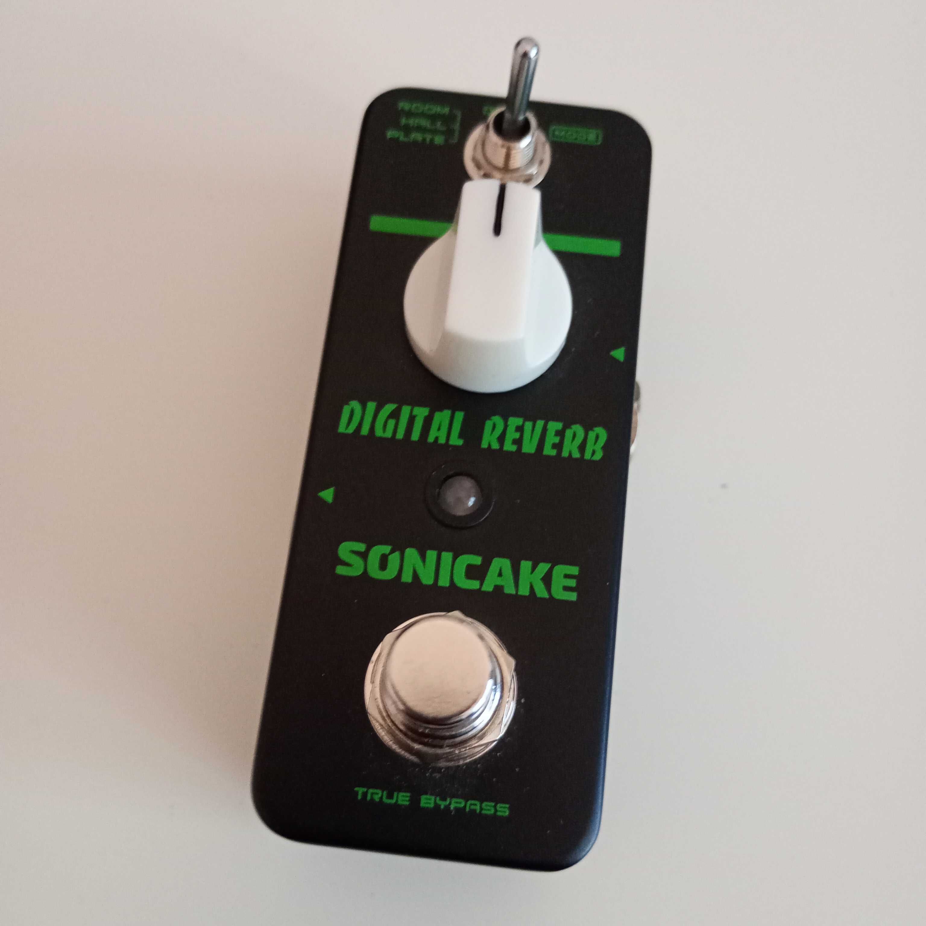 Efekt gitarowy SONICAKE DIGITAL REVERB, stan BDB, 100% sprawny!