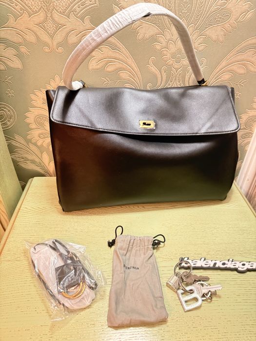 Balenciaga rodeo medium