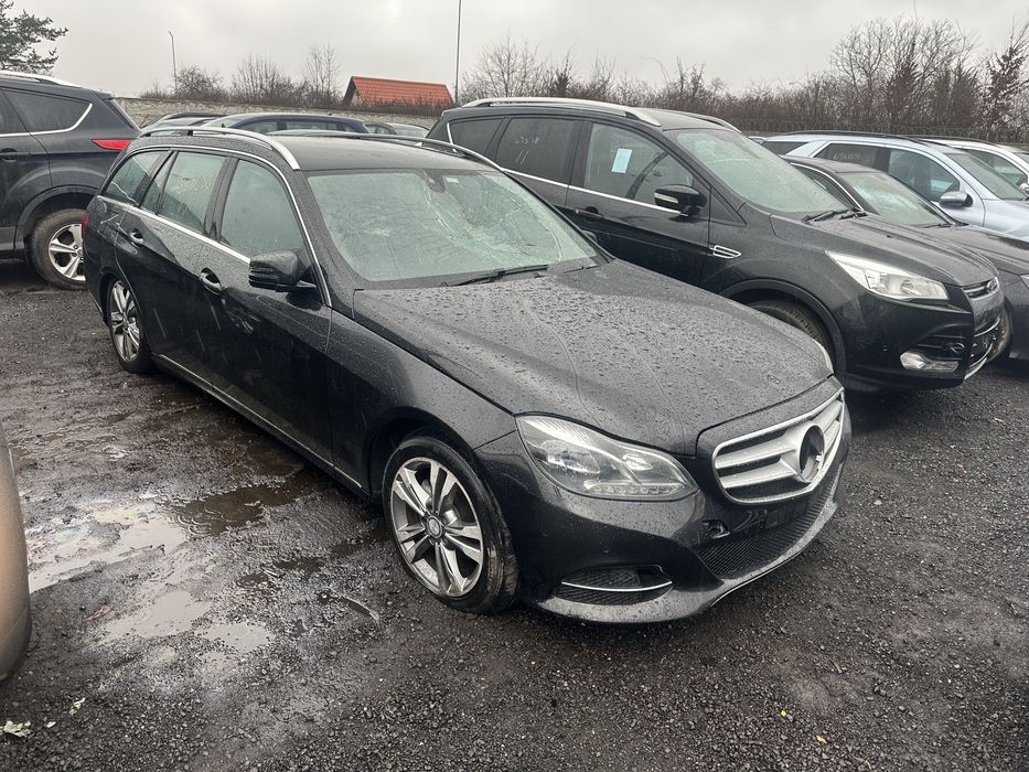 Mercedes E220 silnik 2.2 CDI 651.924 , 722.908  2015r, 197U   Anglik